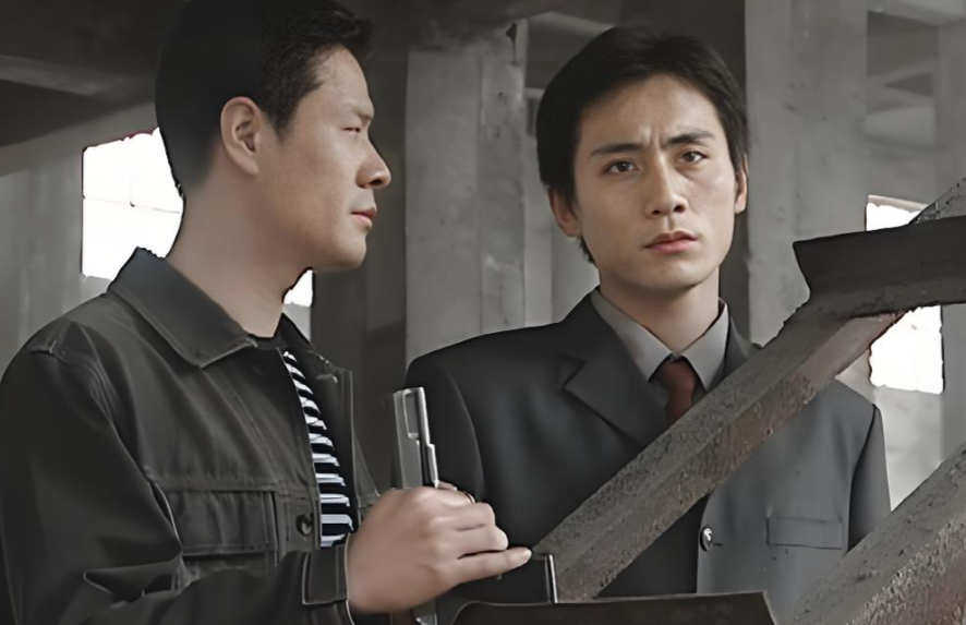 《血色浪漫》四位“顽主”京城聚首，众演员探讨谁的战力最强封面图