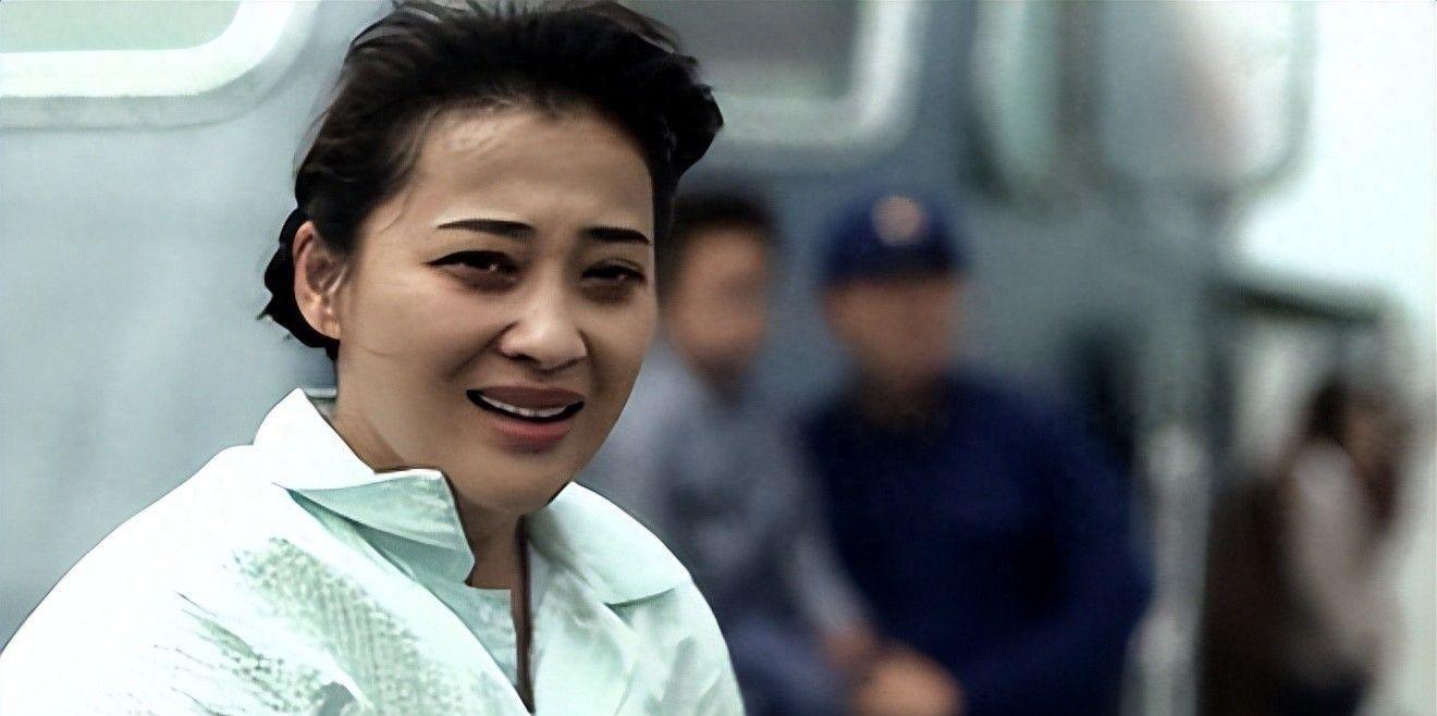 年代剧来袭！梅婷再扛大旗，终于有能和《生万物》一较高下的剧了封面图