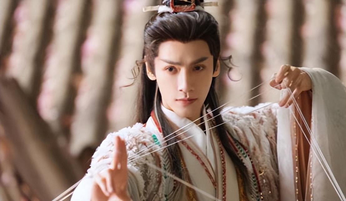 才播40分钟，热度破21000，热榜第一，终于有值得熬夜追的古装剧封面图