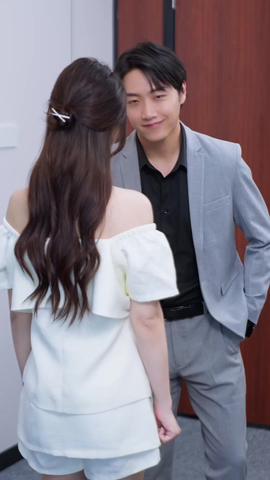 维修工逆袭记（情定佳人之逆袭总裁）（职场逆袭遇佳人）（我爱我家）封面图