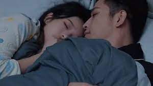 淘气小亲亲封面图